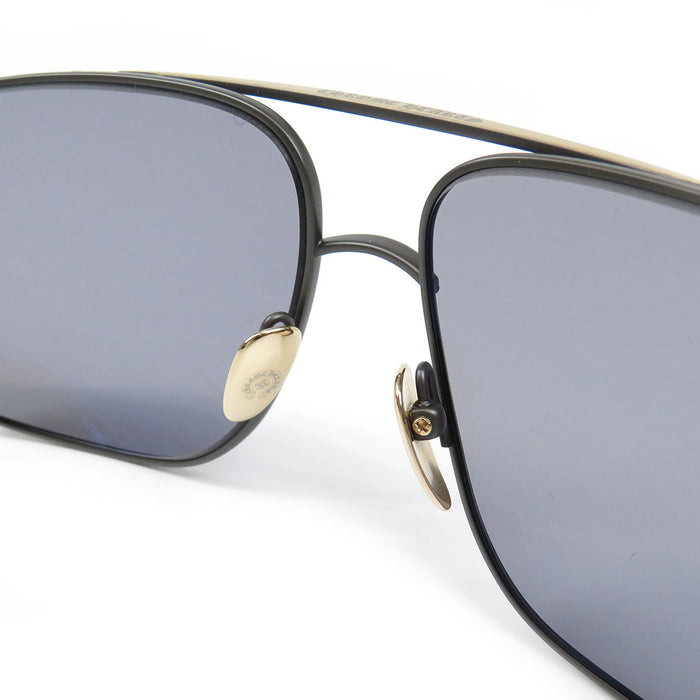 CHROME HEARTS  
Stains 7 CH Eyewear Cross Emblem  
Stains VII Dagger Temple Sunglasses