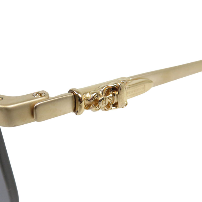 CHROME HEARTS  
Stains 7 CH Eyewear Cross Emblem  
Stains VII Dagger Temple Sunglasses