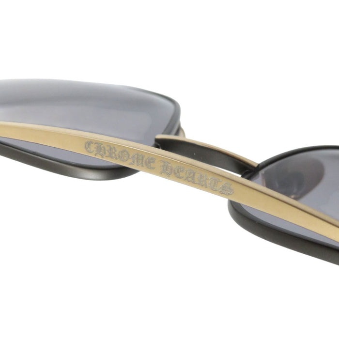 CHROME HEARTS  
Stains 7 CH Eyewear Cross Emblem  
Stains VII Dagger Temple Sunglasses