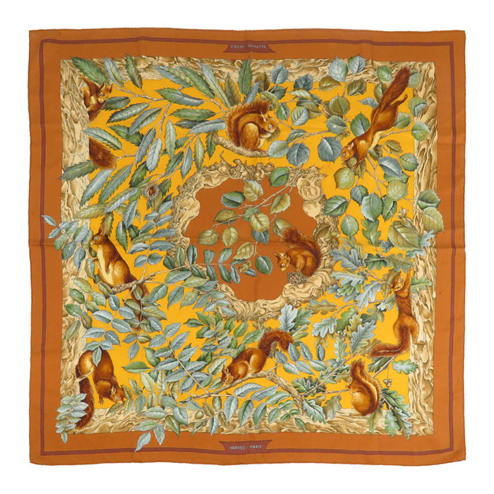 HERMES 
スカーフ 大判 シルク リス 
カレ90 CASSE NOISETTE くるみ割り