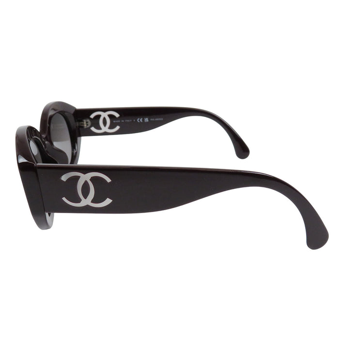 CHANEL 
COCO CC Emblem Eyewear 
Coco Mark Oval-Shaped Sunglasses
