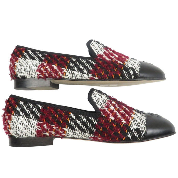 CHANEL 
COCO CC logo mocassin plat chaussures d'opéra cuir 16K 
emblème Coco mocassin en tweed