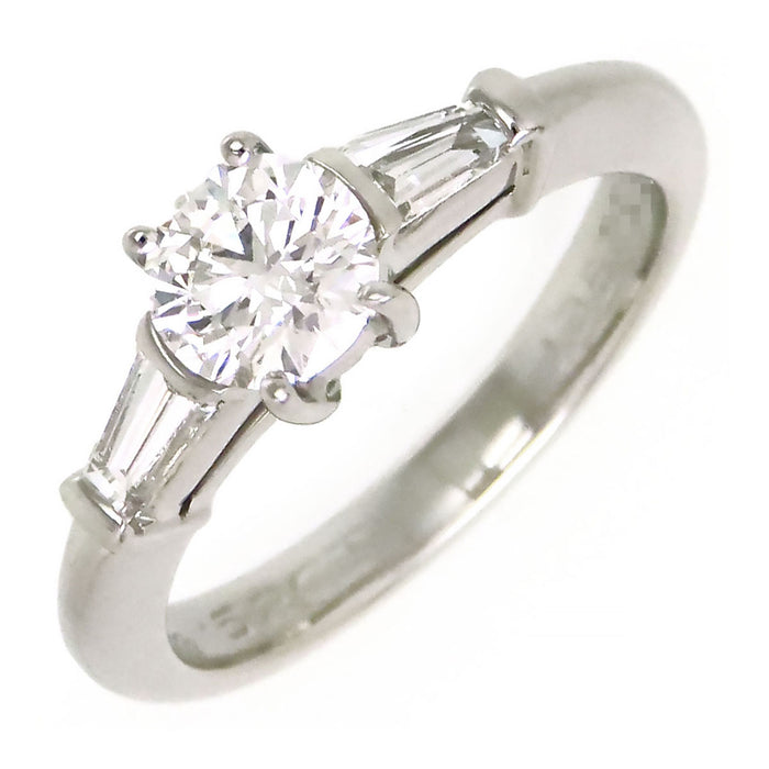 TIFFANY&Co. 
スリーストーン エンゲージメント リング