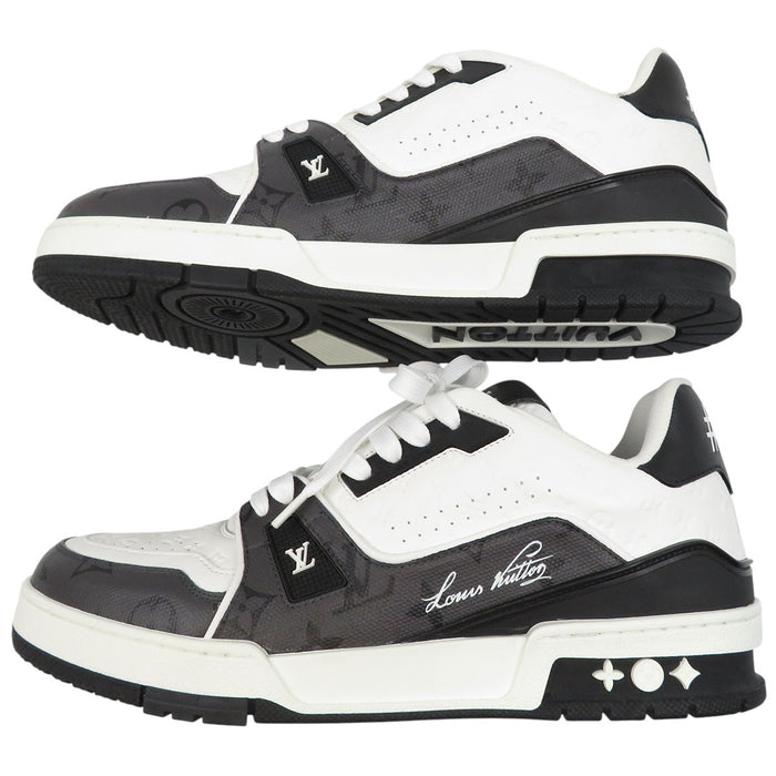 LOUIS VUITTON  
Logo all-over pattern leather #54 low-cut  
LV trainer sneakers  
Monogram