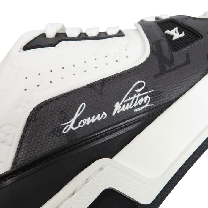 LOUIS VUITTON  
Logo all-over pattern leather #54 low-cut  
LV trainer sneakers  
Monogram