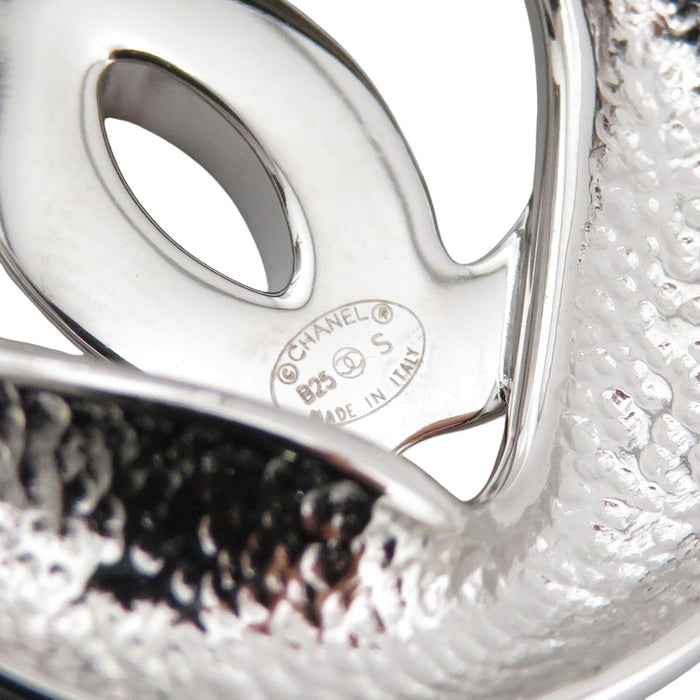 CHANEL 
B25S COCO CC Logo Silver-Colored Metal 
Coco Mark Rhinestone Earrings