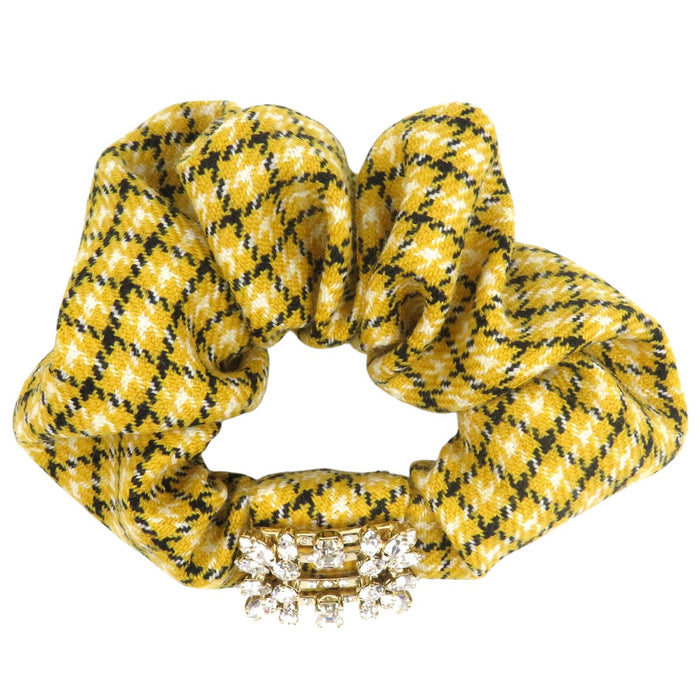 ROGER VIVIER 
Motif à carreaux 
Chouchou à boucle
