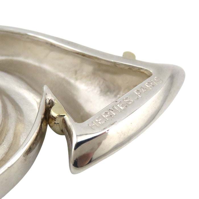 HERMES 
ゴールドカラーメタル シルバーカラーメタル 
ホルン モチーフ ブローチ HERMES -Authentic Pre-owned ブローチ by TS Trading Co., Ltd.