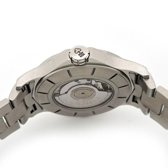 CORUM 
アドミラルズカップ レジェンド Overhauled 
ギャラ付