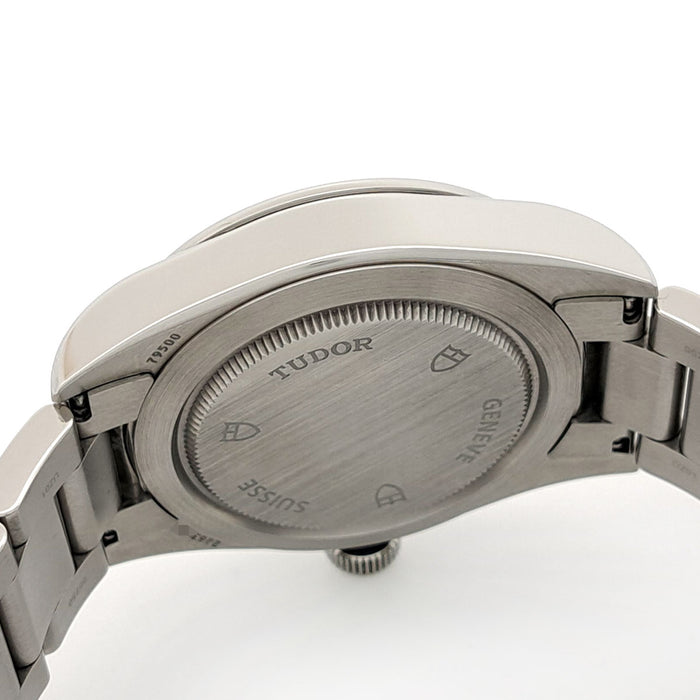 TUDOR 
ヘリテージ ブラックベイ 
箱ギャラ付