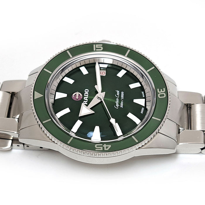 RADO 
Capitaine Cook ENSEMBLE COMPLET 
Avec boîte et certificat d'authenticité
