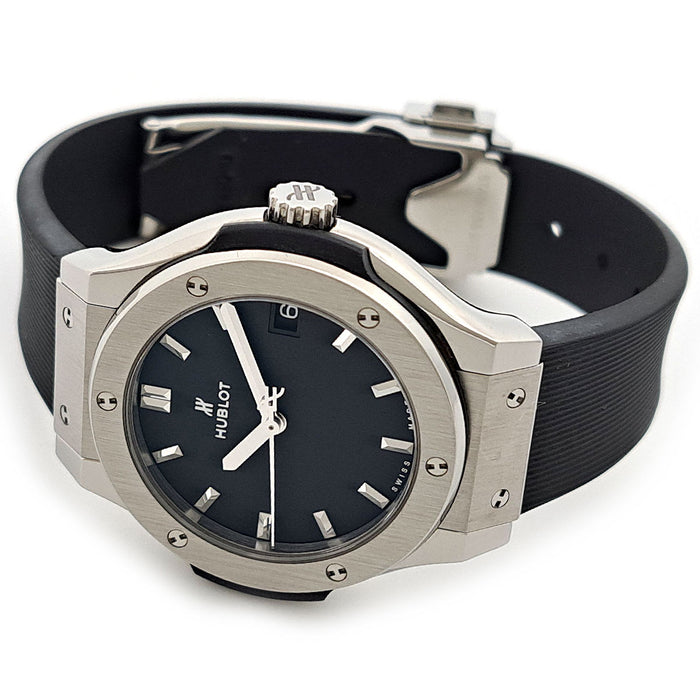 HUBLOT 
Classic Fusion 
Box with Guarantee