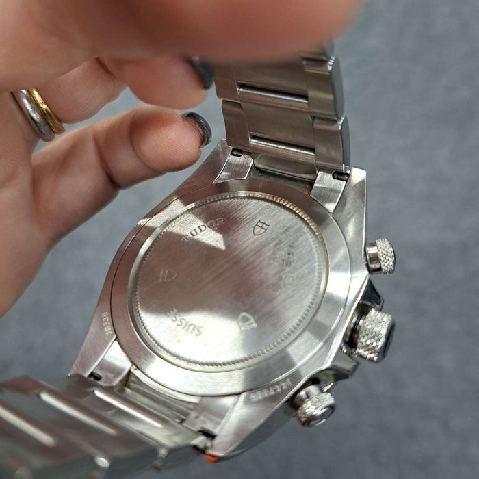 【WHOLESALES】
TUDOR 
70330N 
箱　ギャランティ