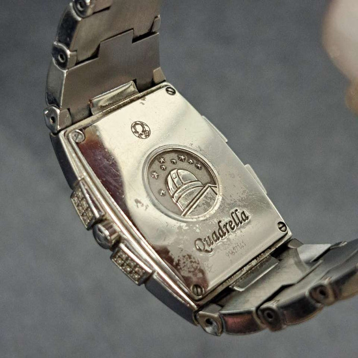 【VENTE EN GROS】
OMEGA
1586.79
Lunette en diamant
Boîte, garantie, pictogramme, certificat de gemme