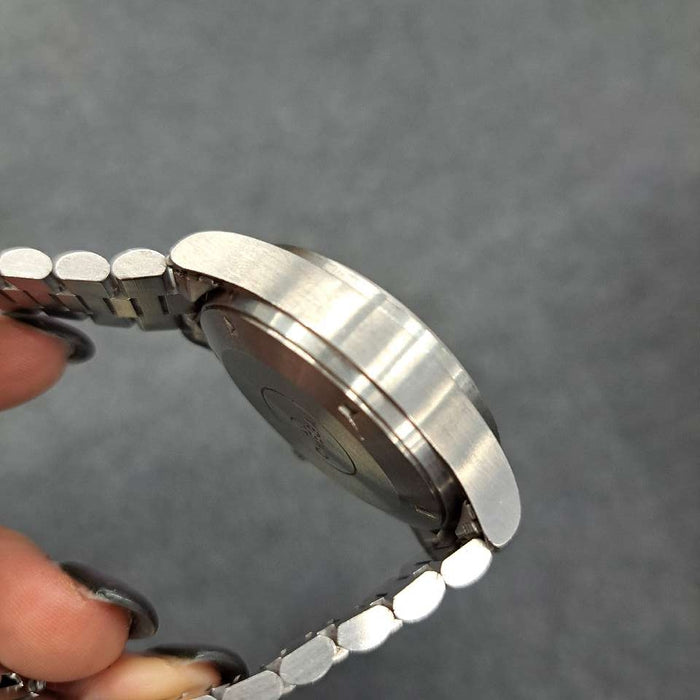 【WHOLESALES】
OMEGA 
箱(内箱劣化、枕パーツ欠品)　ギャランティ(無記入)