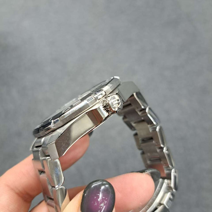 【WHOLESALES】
TAG HEUER 
WAY201A 
箱(内箱劣化)　ギャランティ