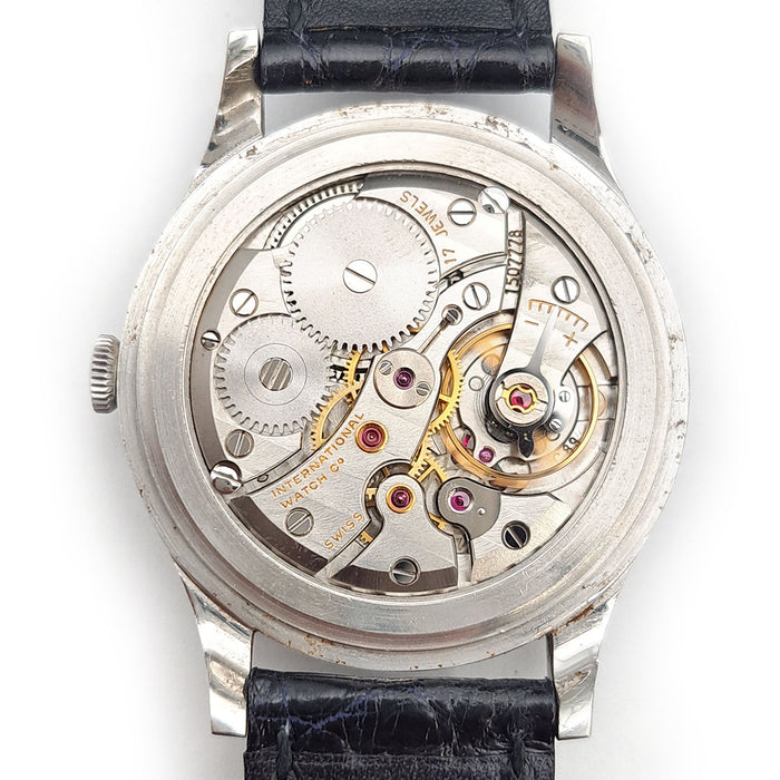 IWC  
舊款萬國錶 cal.89 砲彈時標