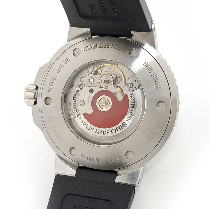 ORIS
Aquis Date
Avec boîte et certificat