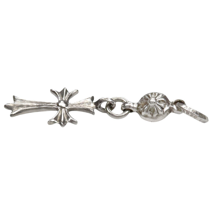 CHROME HEARTS 
1B TNY CH CRS Silver 
1 Ball Tiny CH Cross Pendant Top