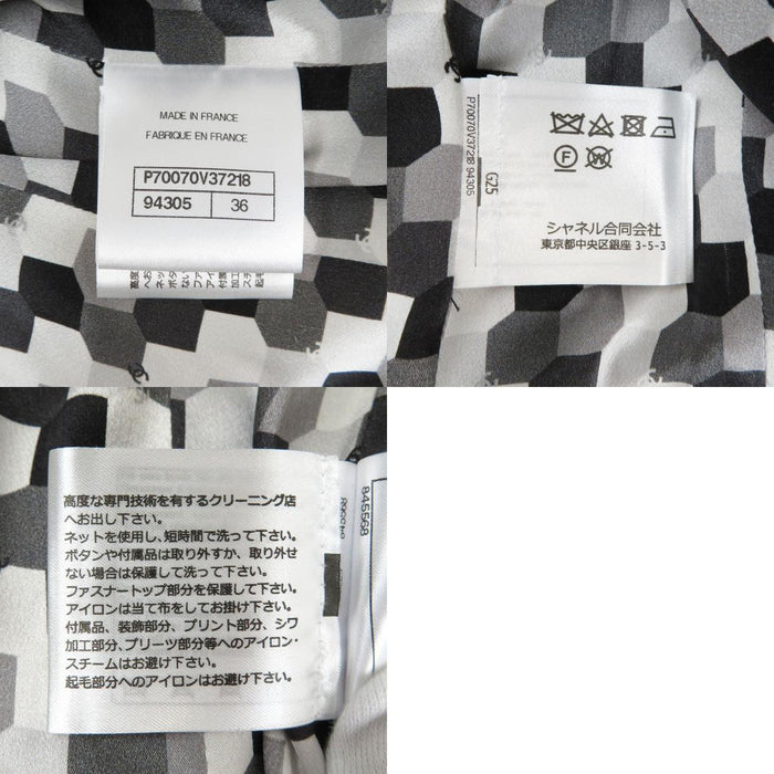 CHANEL 
COCO CC ココボタン 21P ゴールドカラーメタル 
ココマーク ダブル ジャケット