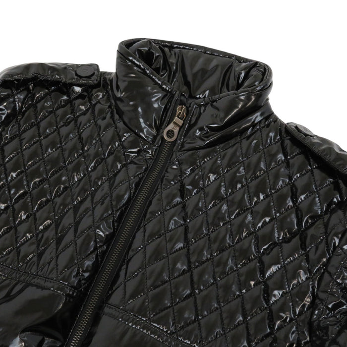 香奈兒  
可可雙C標誌 高領拉鍊外套  
可可標誌 菱格紋 中棉外套