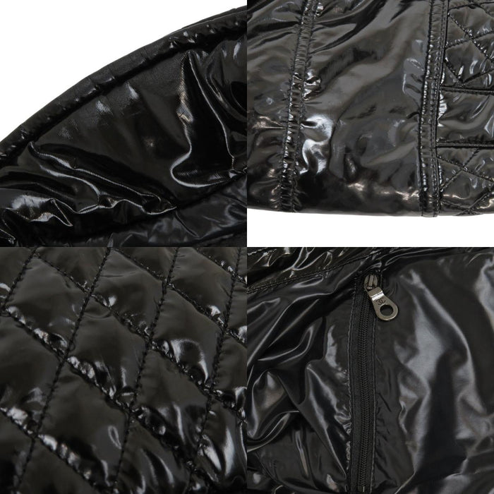 香奈兒  
可可雙C標誌 高領拉鍊外套  
可可標誌 菱格紋 中棉外套