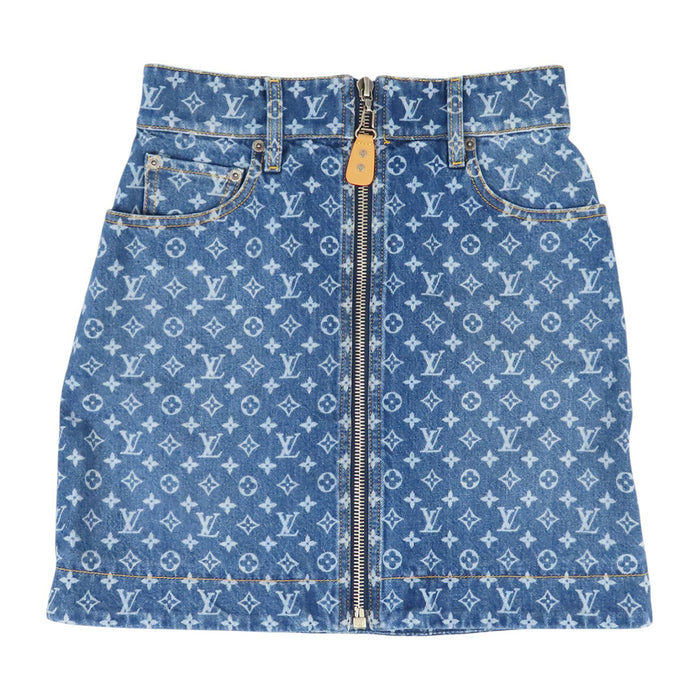 LOUIS VUITTON 
25年製 LV ロゴ 総柄 コットン レザーパッチ 
モノグラム ジップアップ デニム スカート