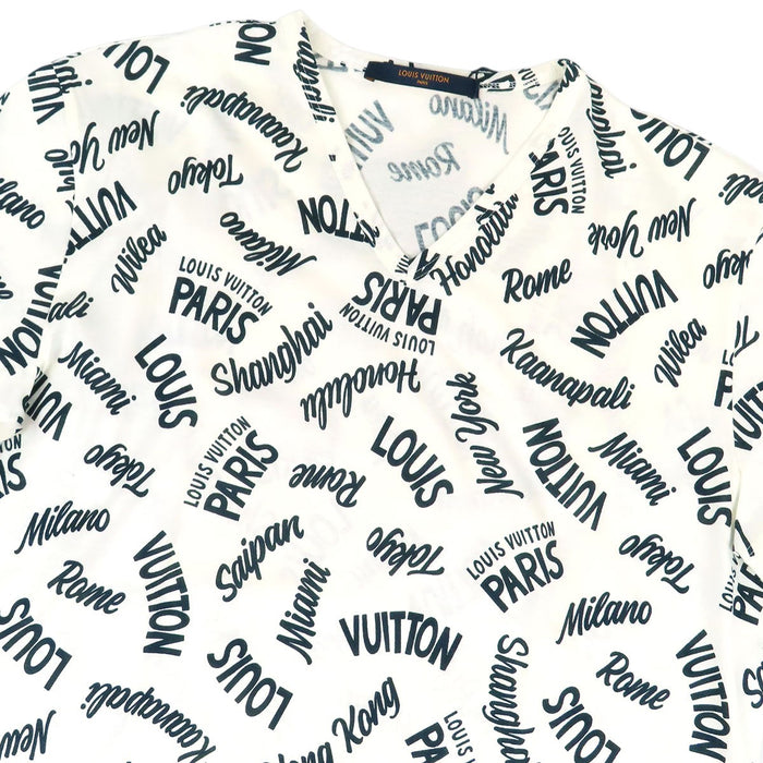 LOUIS VUITTON 
LV コットン RM181M JC8 HEY06W 
オックスフォードシティ ロゴ Vネック Tシャツ