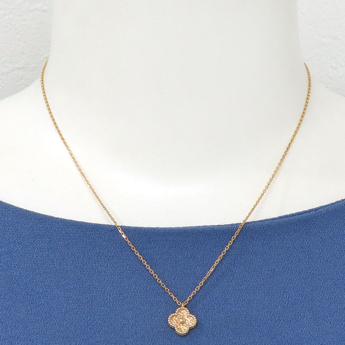 Van Cleef & Arpels  
Sweet Alhambra Necklace