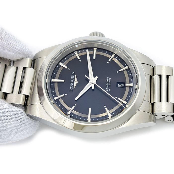 LONGINES  
征服者系列  
附盒及保卡