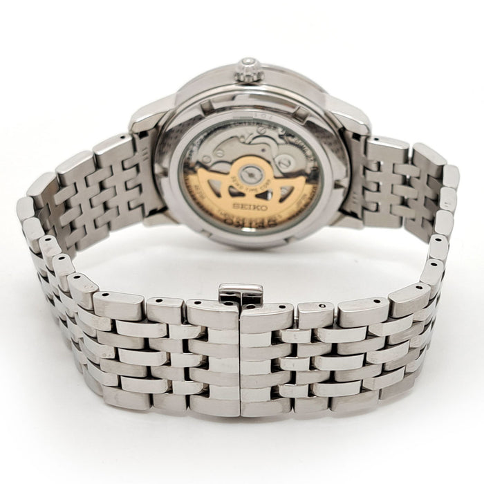 SEIKO
Linea di base Presage
Con scatola