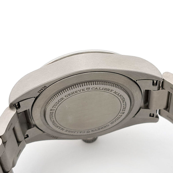 TUDOR 
レンジャー デューンホワイト 
箱ギャラ付