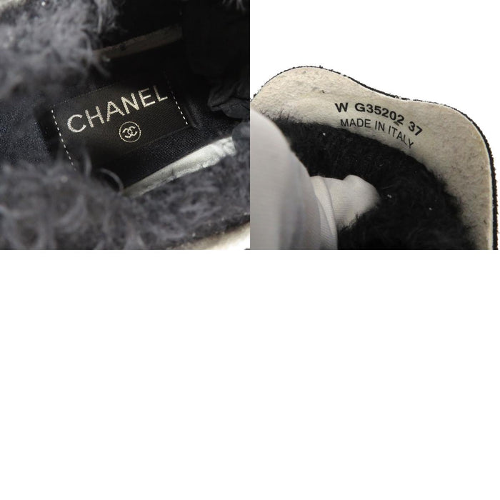 CHANEL 
COCO CC Logo Sock Sneakers 
Coco Mark Suede Shaggy Knit Sneakers
