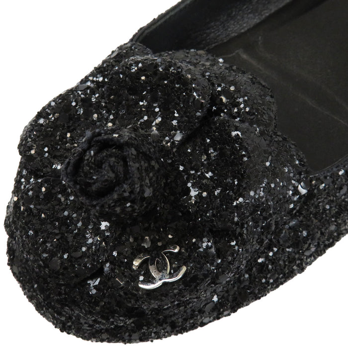 CHANEL 
COCO CC Logo Glitter 
Coco Mark Camellia Sparkle Flat Shoes