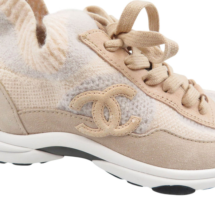 CHANEL 
COCO CC ロゴ レースアップ 
ココマーク ニット ソックス スニーカー