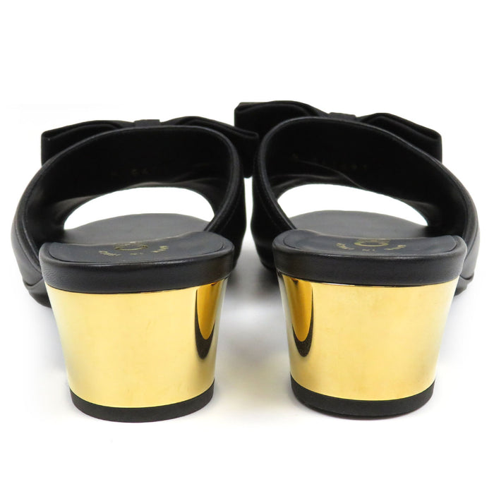 CHANEL 
COCO CC ロゴ レザー 
ココマーク リボン ミュール