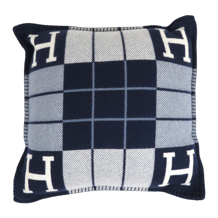 HERMES 
アヴァロン3 H アッシュ ロゴ ウール カシミヤ混 
アヴァロンIII クッション