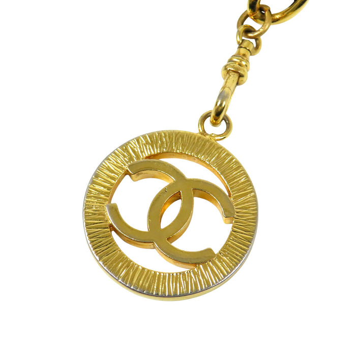 CHANEL 
COCO CC ロゴ 3連 ゴールドカラーメタル 1984 
ココマーク ヴィンテージ チェーンベルト