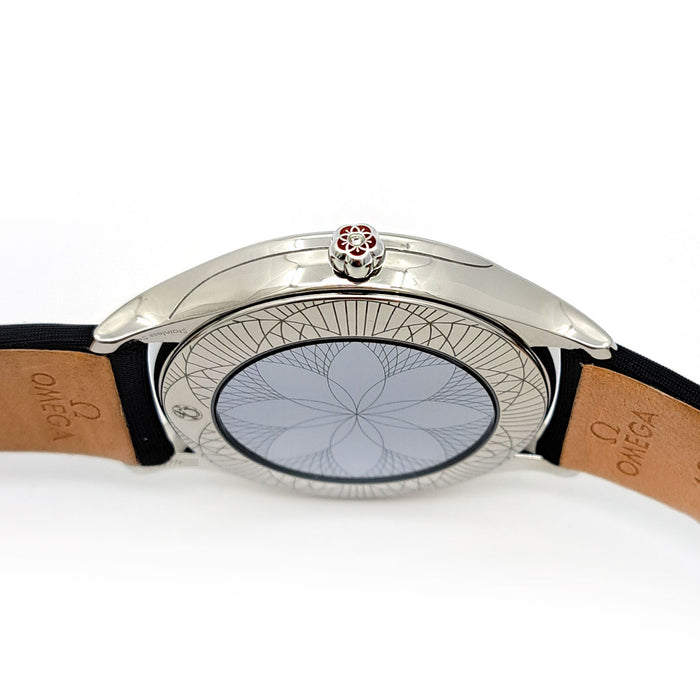 欧米茄
碟飞 珍宝
附带盒子和证书