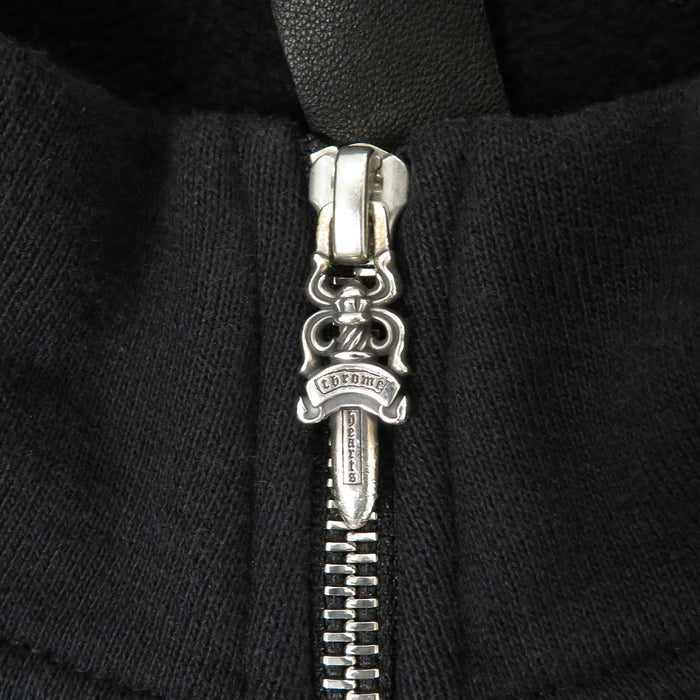 CHROME HEARTS  
Triple Cross Dagger Zip High Neck Fleece-Lined Cotton  
U SAILIN ON 1 2 ZP Half-Zip Sweatshirt Trainer