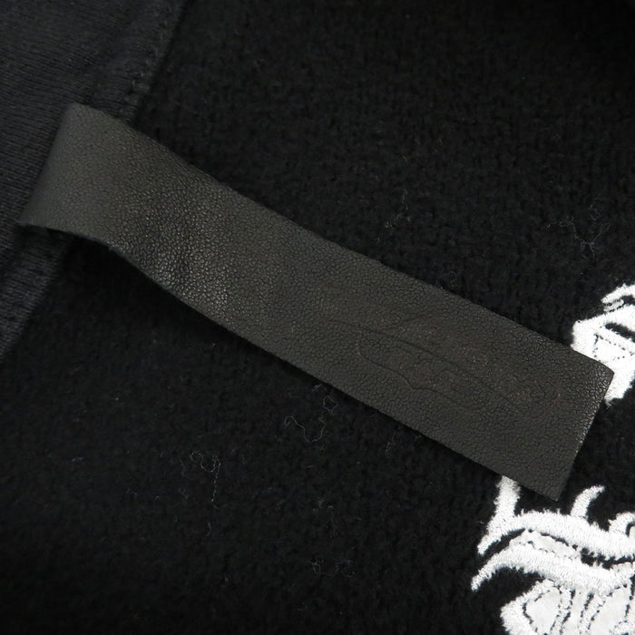 CHROME HEARTS  
Triple Cross Dagger Zip High Neck Fleece-Lined Cotton  
U SAILIN ON 1 2 ZP Half-Zip Sweatshirt Trainer