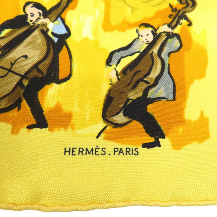 HERMES 
プチカレ シルク 楽器 
カレ 45 CONCERTO コンチェルト スカーフ