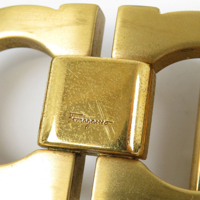 Salvatore Ferragamo 
Cuir 
Ceinture Gancini