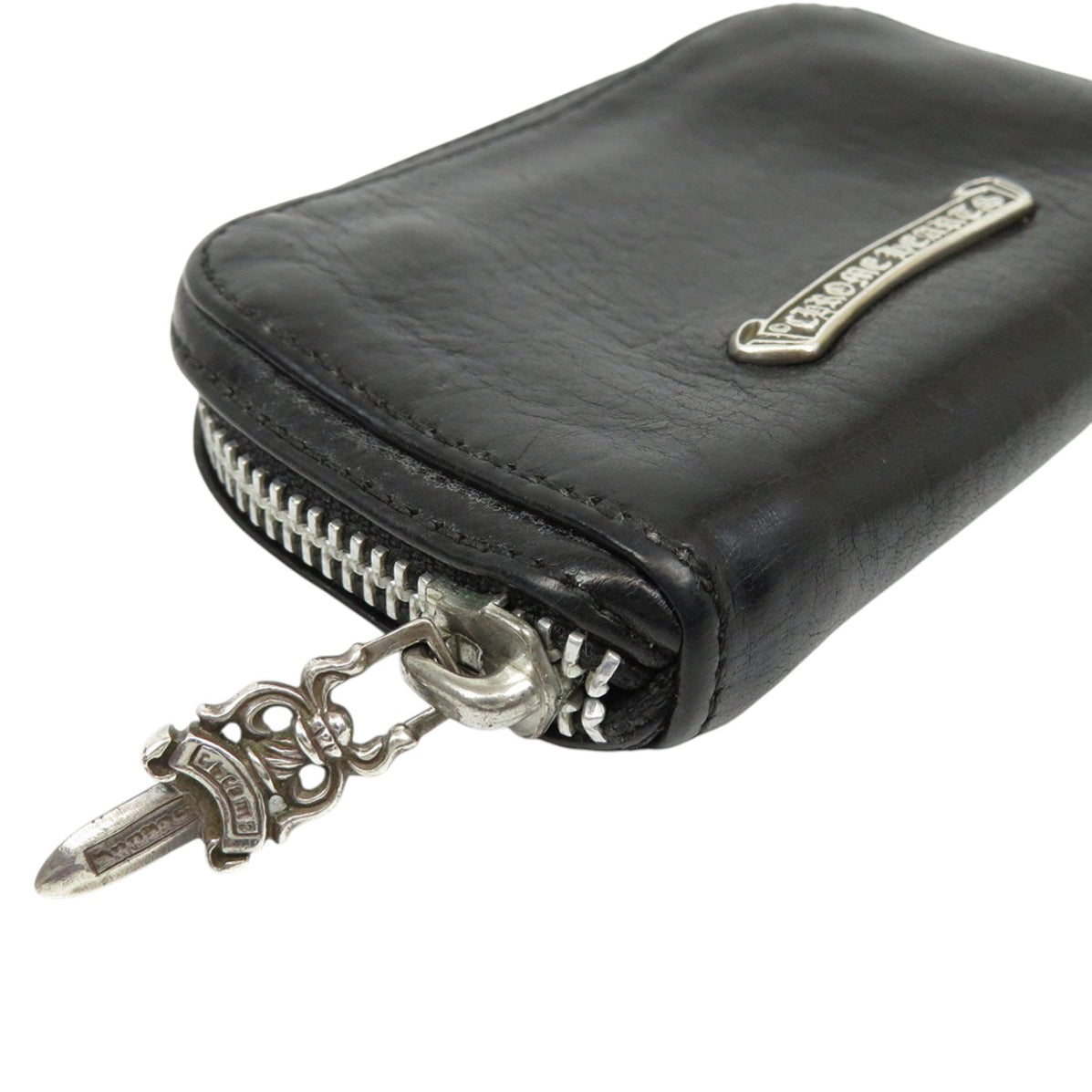 CHROME HEARTS CH COIN CASE Round Zip Leather Scroll Label Dagger Zip C ...