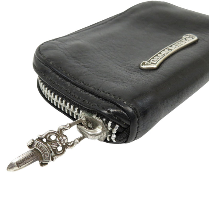 CHROME HEARTS  
CH COIN CASE Round Zip Leather Scroll Label  
Dagger Zip Coin Case  
With Invoice