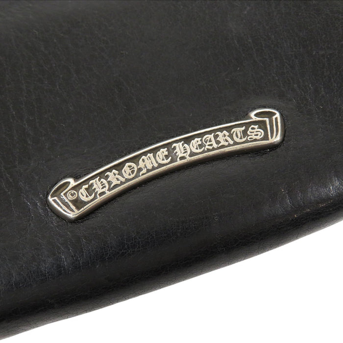 CHROME HEARTS  
CH COIN CASE Round Zip Leather Scroll Label  
Dagger Zip Coin Case  
With Invoice