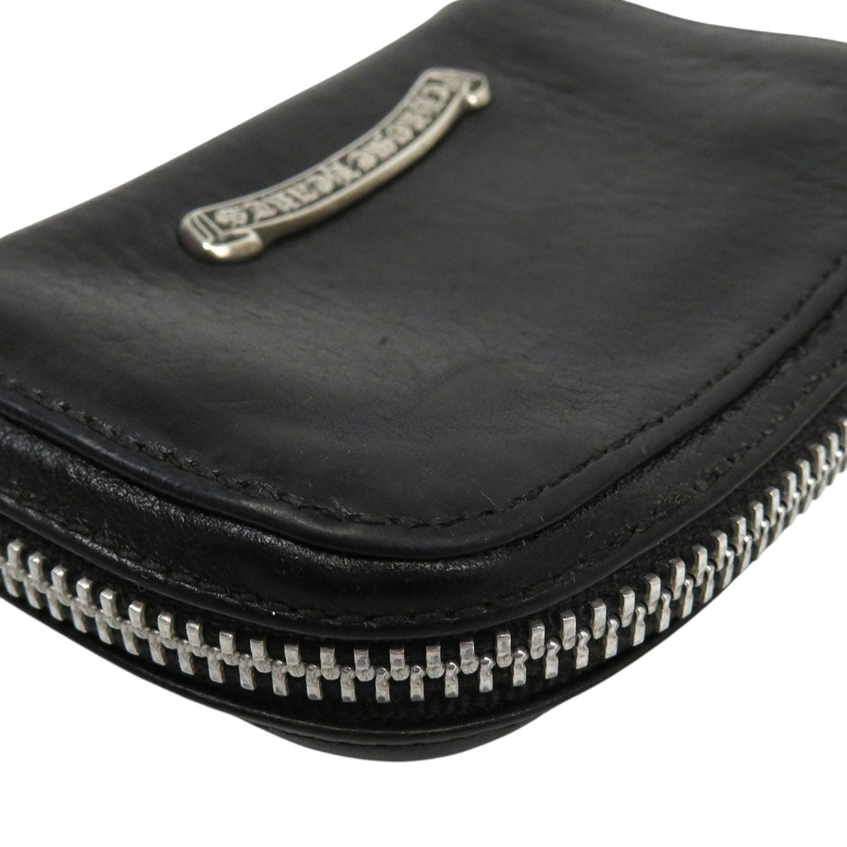 CHROME HEARTS CH COIN CASE Round Zip Leather Scroll Label Dagger Zip C ...