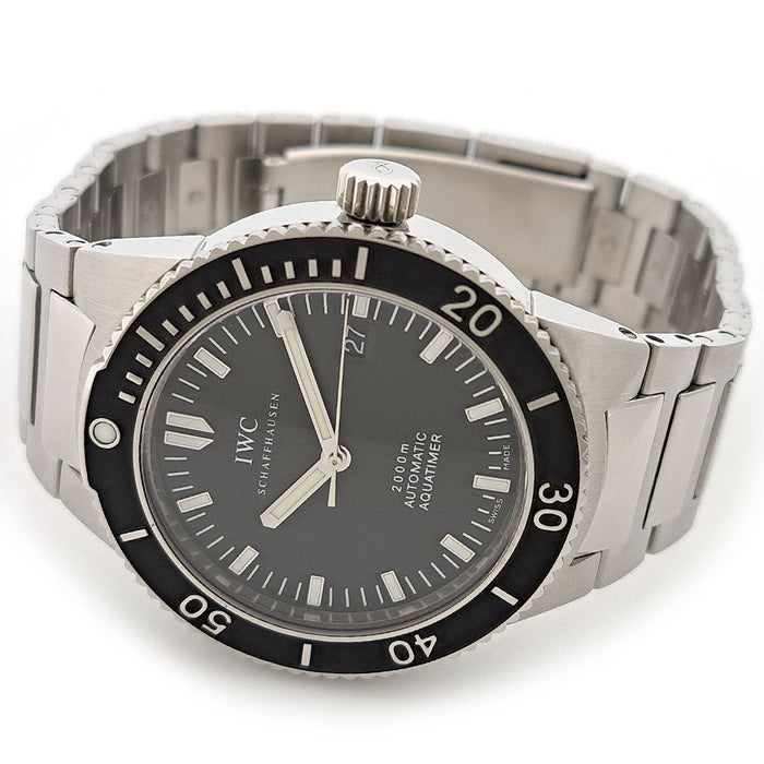 IWC  
GST Aquatimer  
附盒及保卡