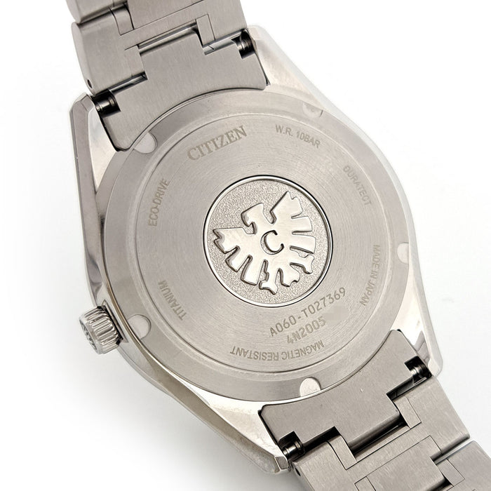 CITIZEN 
The Citizen 
With Box and Warranty Card