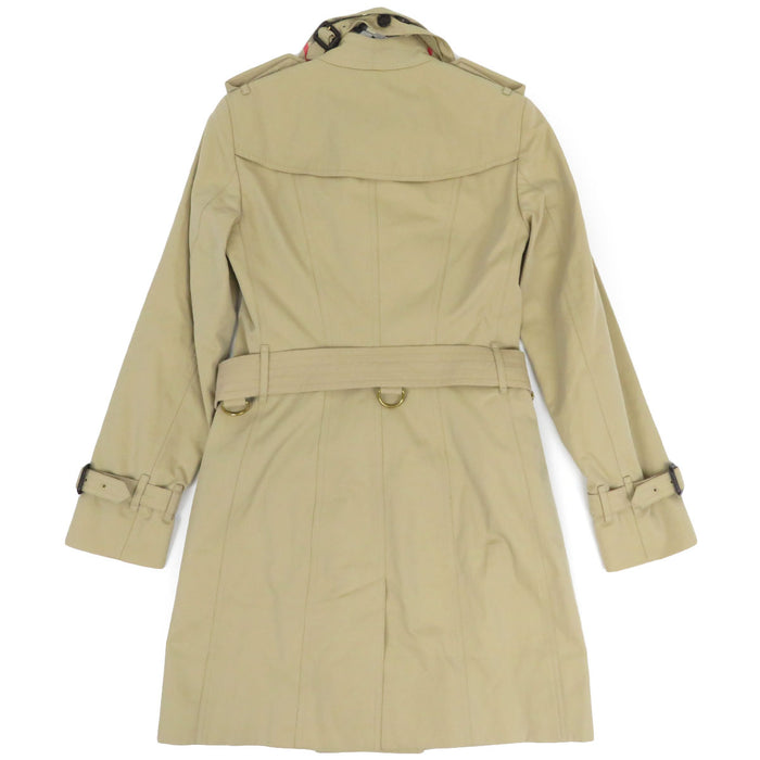 BURBERRY 
Ceinture Sandringham moyenne en coton 
Le trench-coat Sandringham